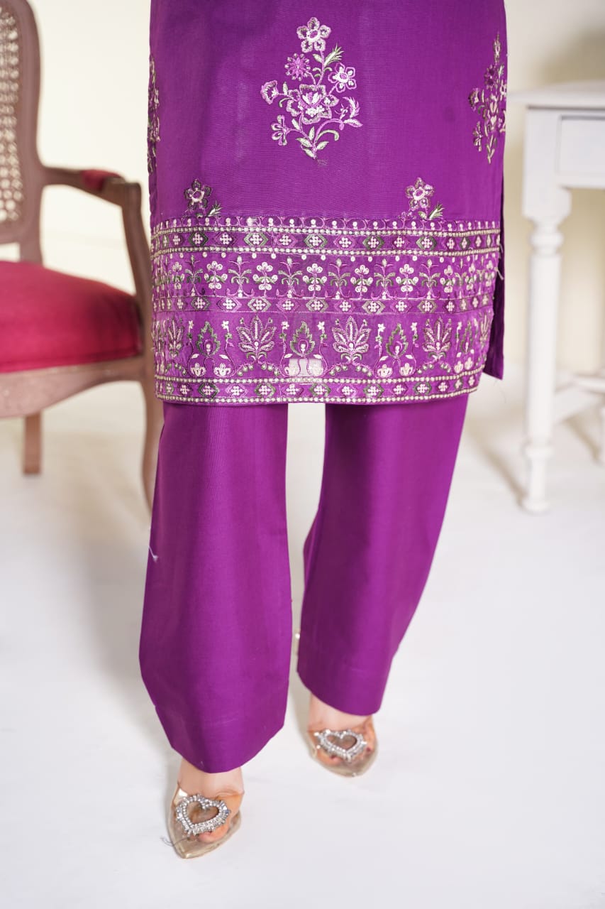 Premium Stitched 3-piece Khaddar Suit | D-3